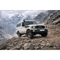 TOYOTA LAND CRUISER GDJ78 2.8L D4D BLANC BM5 DOUBLE RESERVOIR